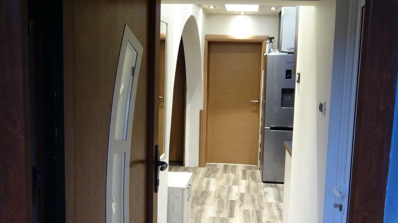 Apartment Kraljica Jelena Вирпазар Екстериор снимка